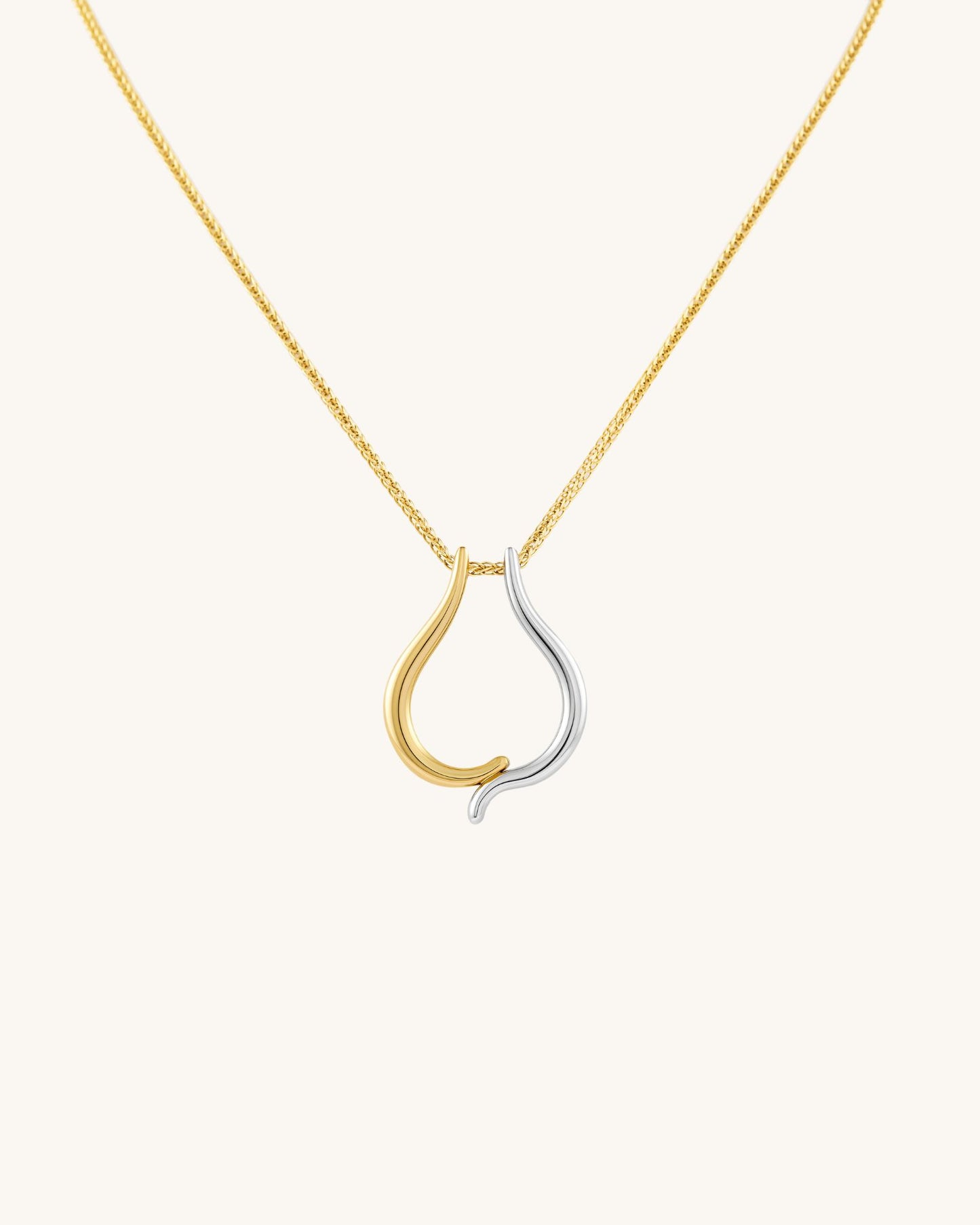 Clio Necklace
