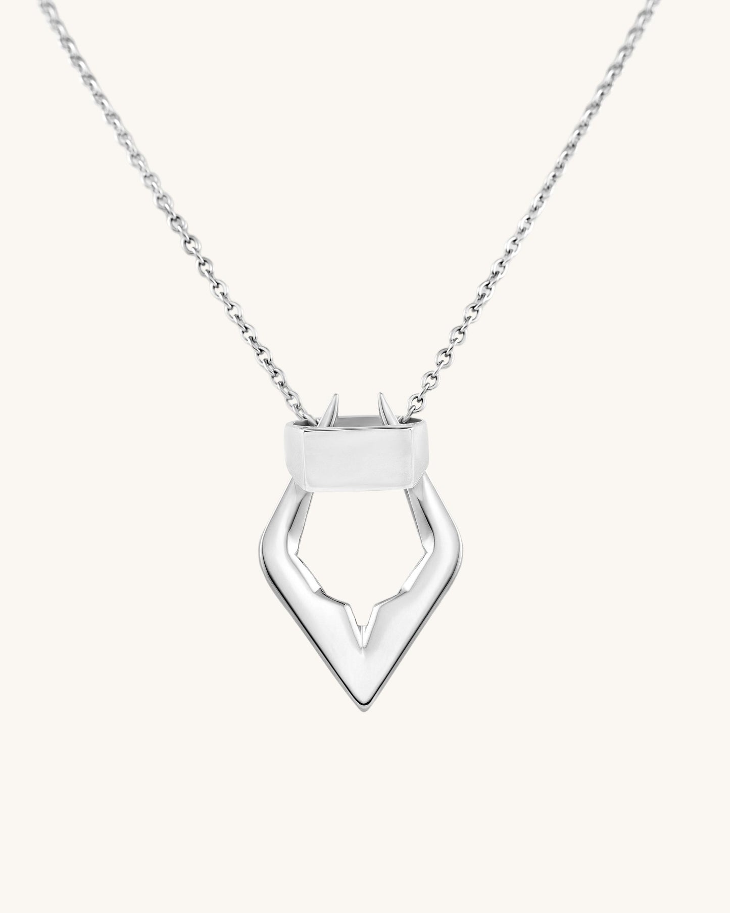 Skar Necklace