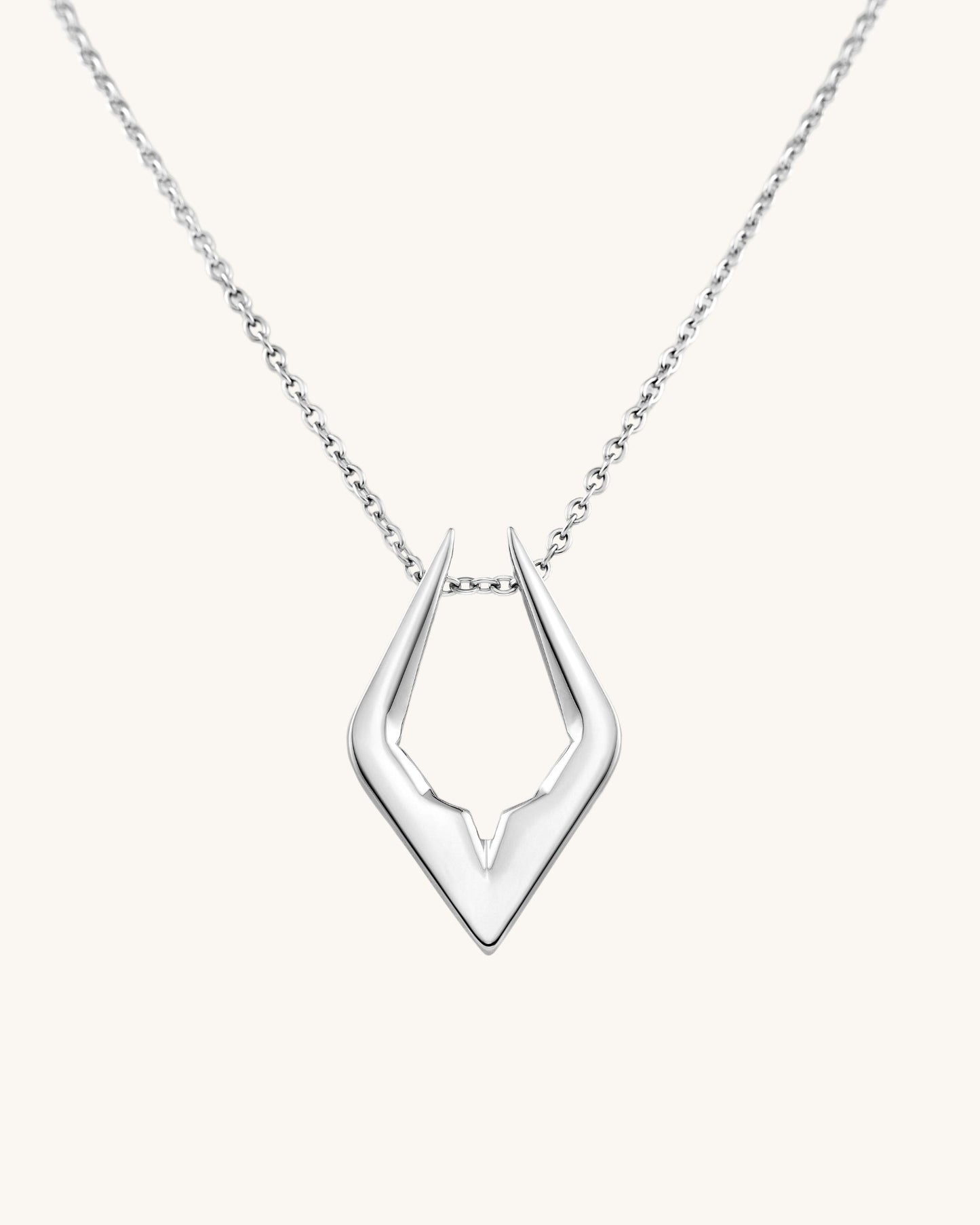 Skar Necklace