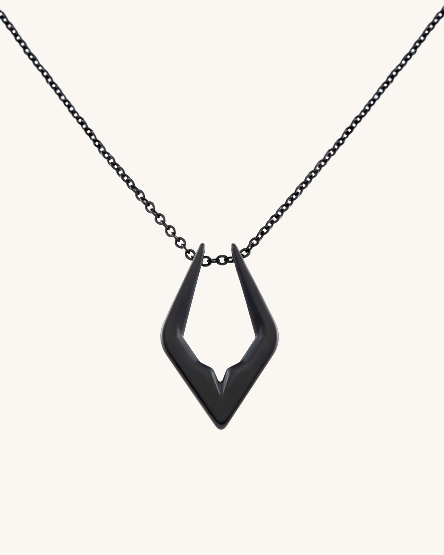 Skar Necklace