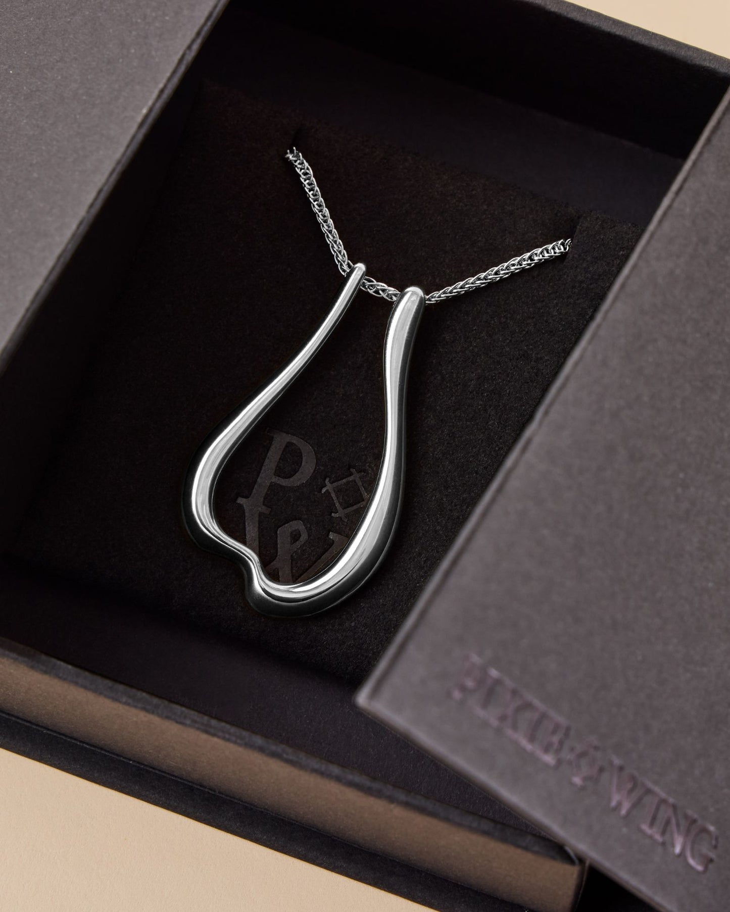 Venus Ring Keeper™