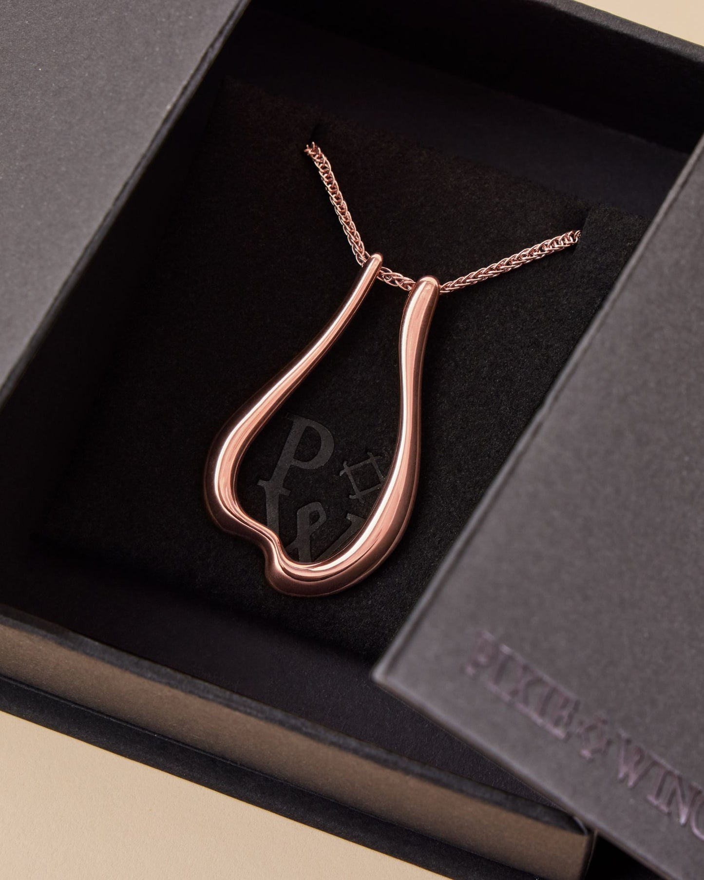 Venus Ring Keeper™