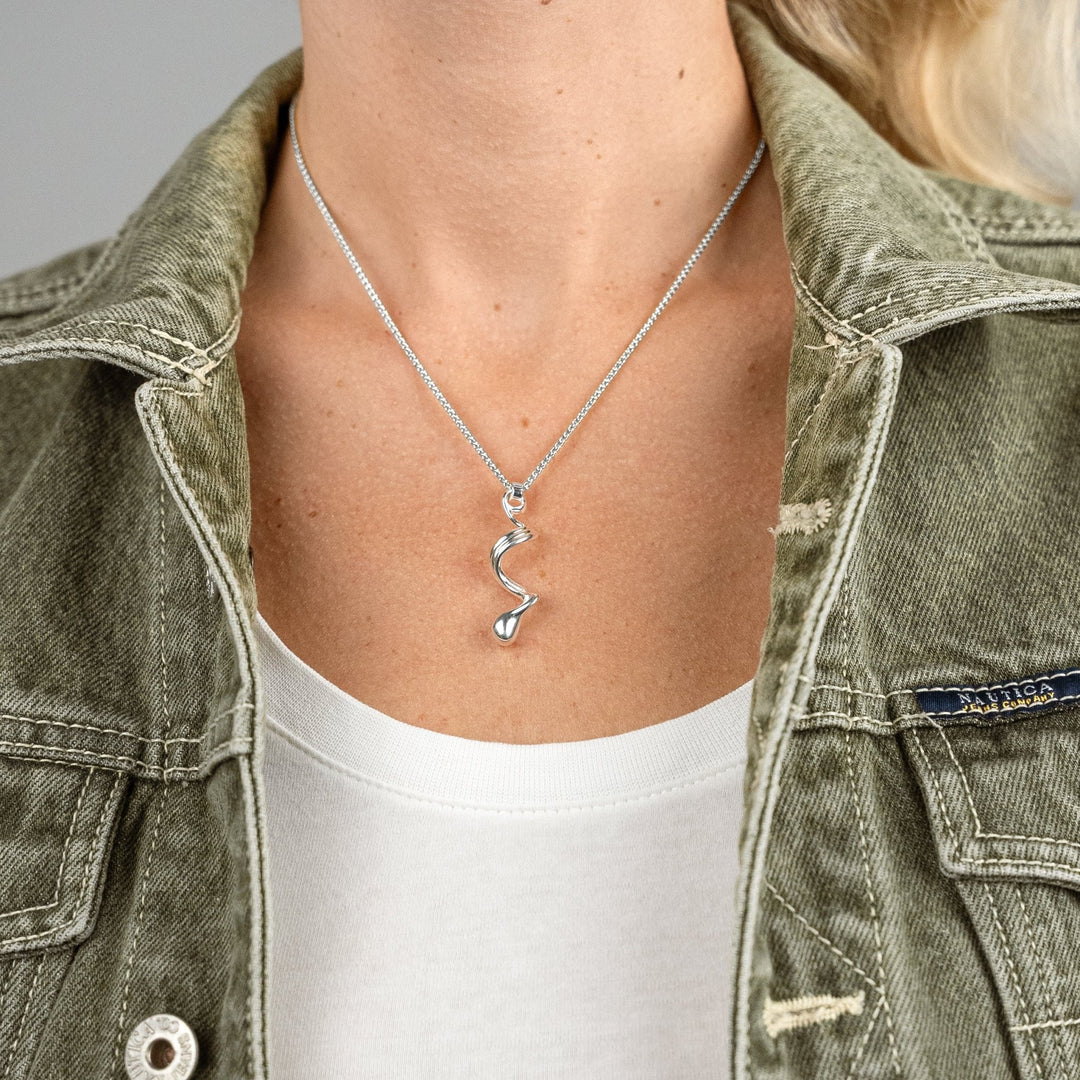 CONTOUR Swirl Necklace | Silver - Pixie Wing -